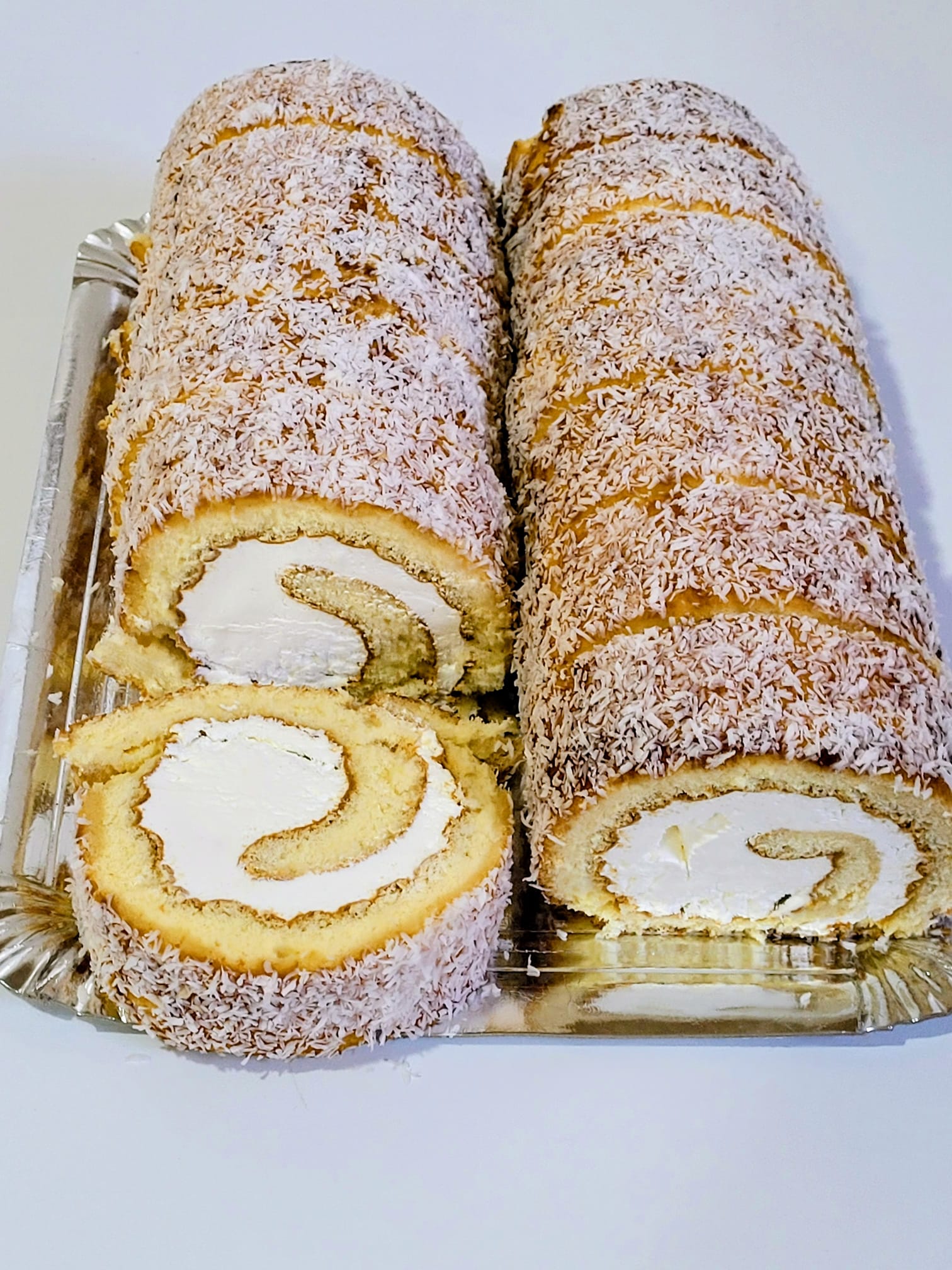 Brazo de nata y coco